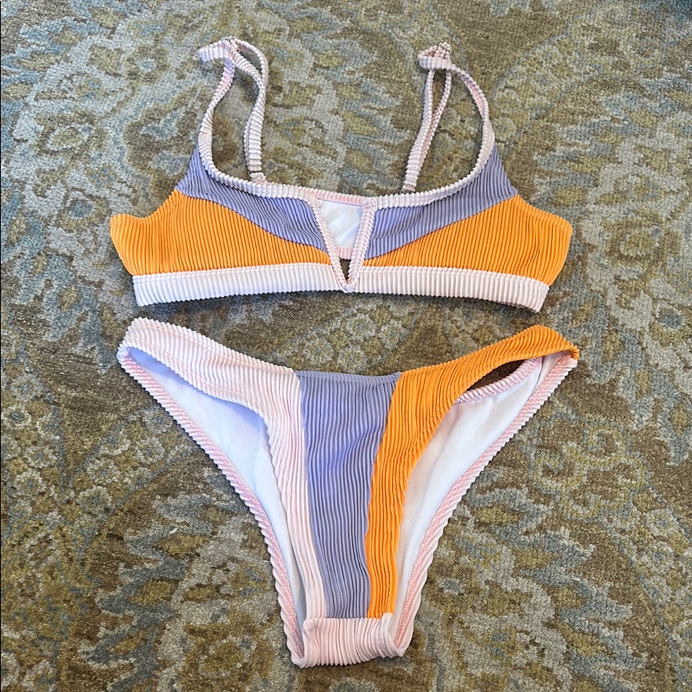 Colorblock Bikini Set